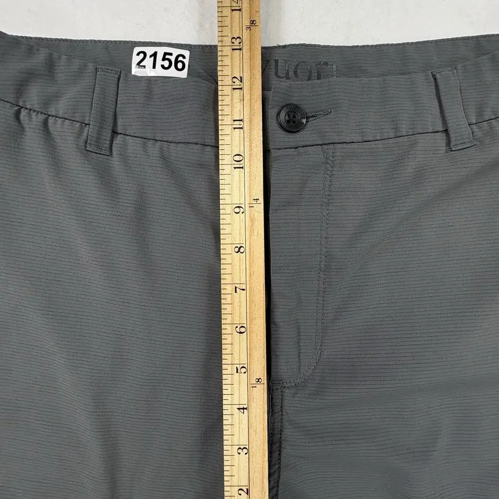 Vuori Meta Shorts Mens 36 Gray Stripe 8 Inseam Stretch Tech Golf Casual V399